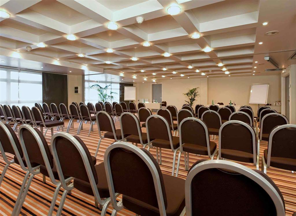Mercure Paris Massy Gare Tgv المظهر الخارجي الصورة