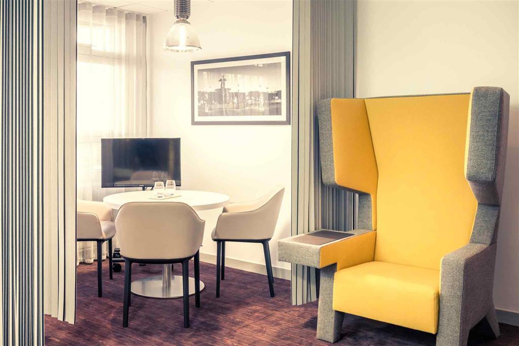 Mercure Paris Massy Gare Tgv المظهر الخارجي الصورة