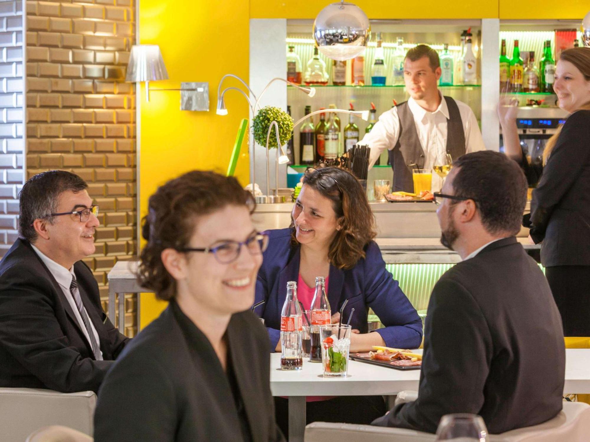Mercure Paris Massy Gare Tgv المظهر الخارجي الصورة
